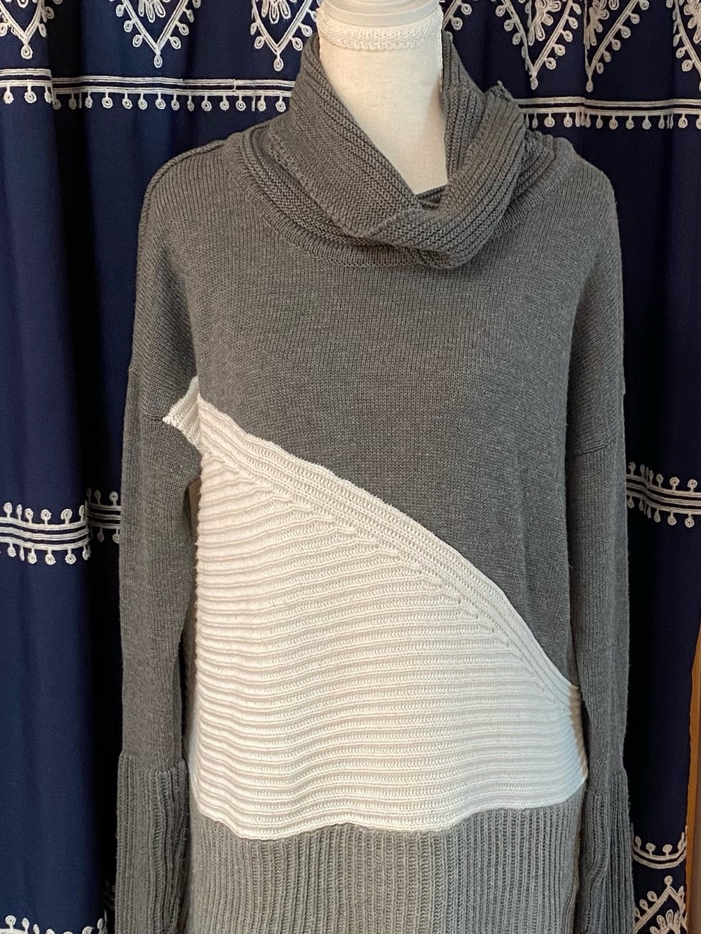 Cozy Gray & White Cowl Neck Colorblock Sweater
